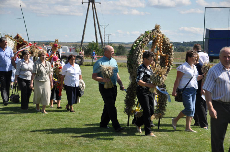 Dożynki Powiatowo-Gminne – Stolec 2011