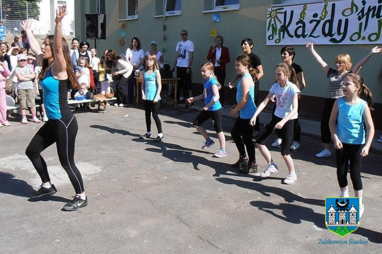 Festyn w Szkole Podstawowej nr 3 w Ząbkowicach Śląskich