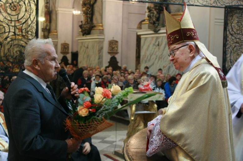 Henryk Gulbinowicz swoje 90. urodziny postanowił świętować w Bardzie