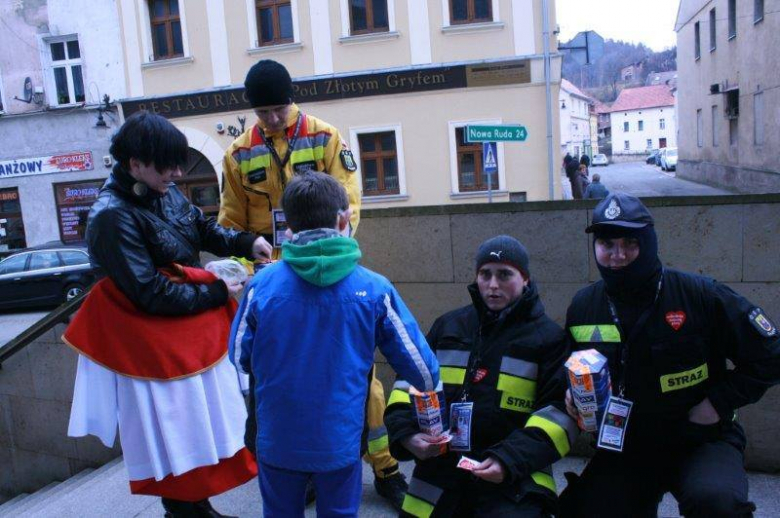 Wolontariusze bardzkiego sztabu WOŚP