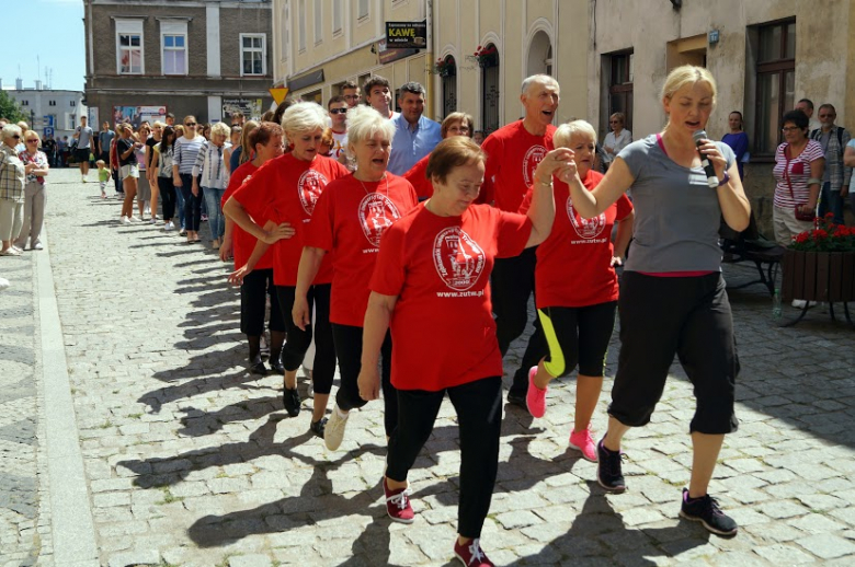 Pod Krzywą Wieżą tańczono Belgijkę