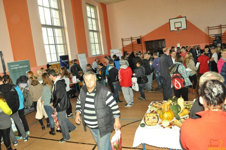 Targi Pracy i Przedsiębiorczości. Firmy oferowały 1500 miejsc pracy w kraju i za granicą