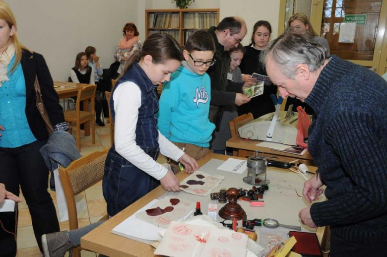 „Z rodzinnego archiwum”. Konkurs edukacyjny w kamienieckim archiwum państwowym