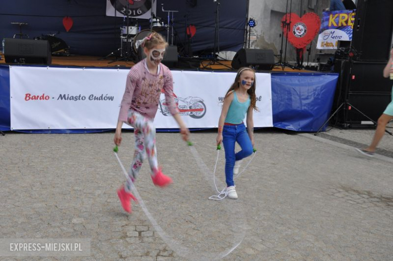 Motoserce na bardzkim rynku