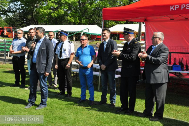 Strażacy z Braszowic okazali się najlepsi w zawodach sportowo-pożarniczych zorganizowanych na boisku w Stolcu