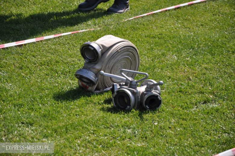 Strażacy z Braszowic okazali się najlepsi w zawodach sportowo-pożarniczych zorganizowanych na boisku w Stolcu