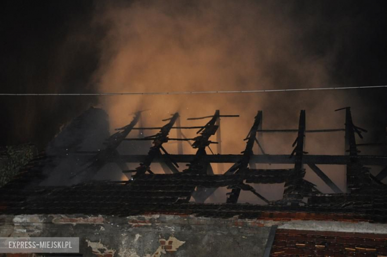 Pożar stodoły w Potworowie. Możliwe, że doszło do podpalenia