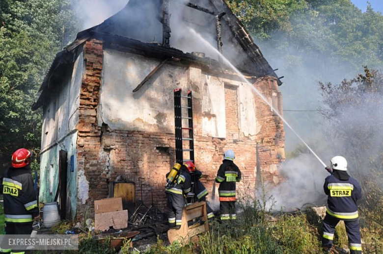 Pożar opuszczonego budynku w Opolnicy