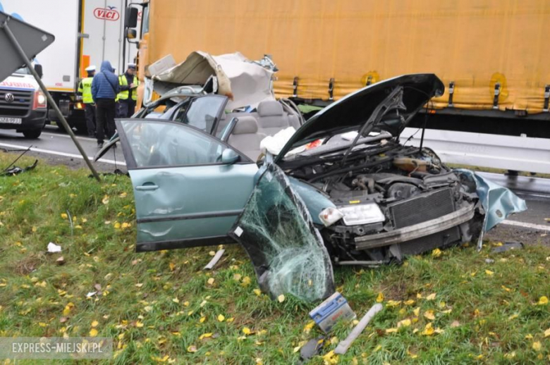 Wypadek na krajowej ósemce. Droga całkowicie zablokowana