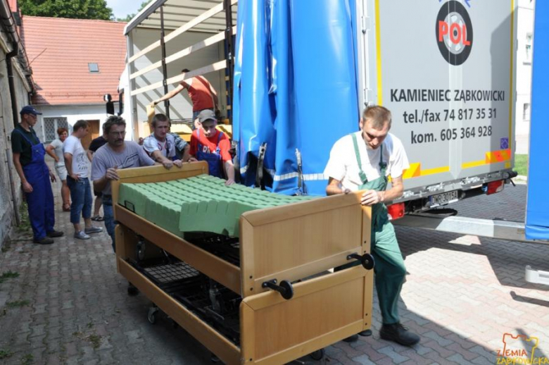 Łóżka rehabilitacyjne trafiły do DPS-ów