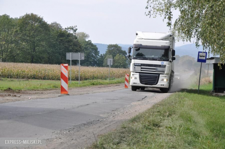 Ruszył remont drogi powiatowej na odcinku Przyłęk - Dzbanów