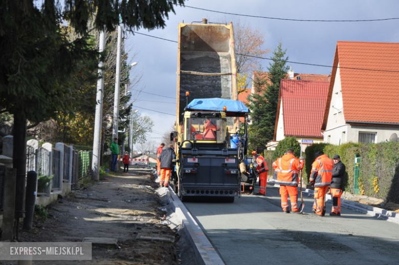 Remont ul. Żeromskiego w Ząbkowicach Śląskich nadal trwa