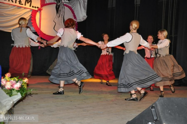 Festiwal Tańczących Seniorów - „Tanecznym Krokiem”