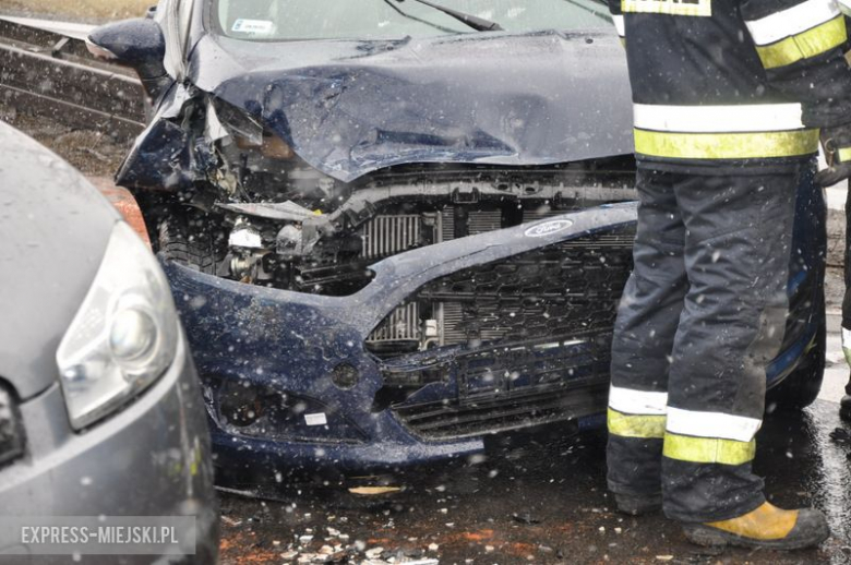 Zderzenie na krajowej ósemce na wysokości Tarnowa