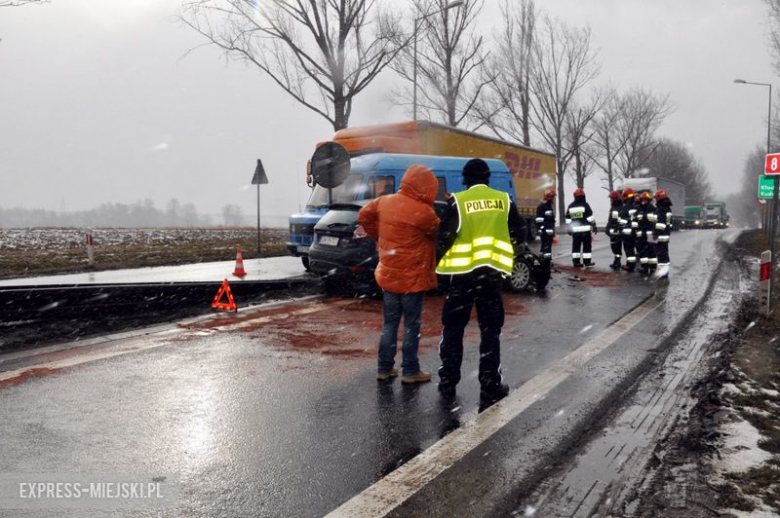 Zderzenie na krajowej ósemce na wysokości Tarnowa