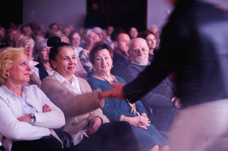 Spektakl „Mąż i żona” w Ziębickim Centrum Kultury

