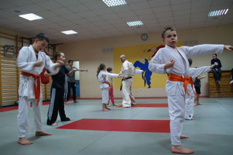 Trening Ząbkowickiego Klubu Karate Kyokushin  