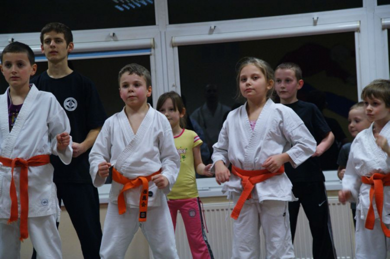 Trening Ząbkowickiego Klubu Karate Kyokushin  