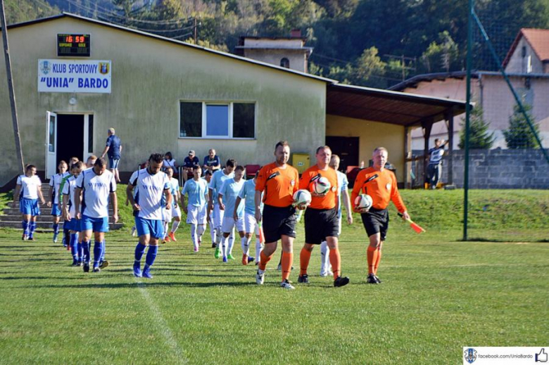 Unia Bardo 4:3 (1:3) Wiwa Goszcz