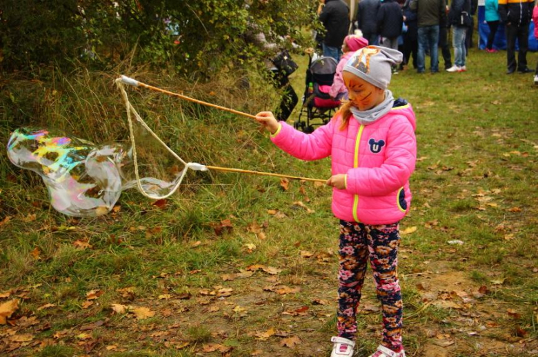 Piknik charytatywny na torze motocrossowym w Ziębicach