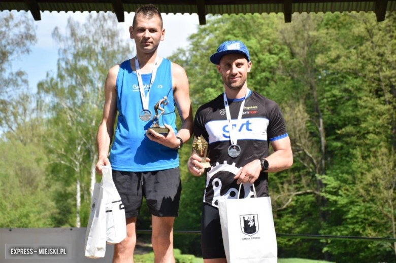 Silver Run w Bardzie. Zawodnicy rywalizowali na 12 i 21 km