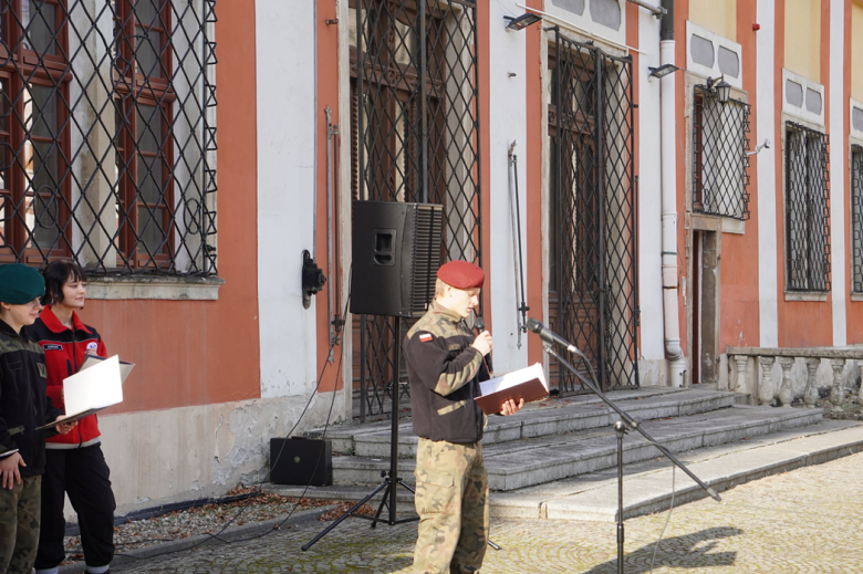 Apel w KLO z okazji 103. rocznicy odzyskania Niepodległości przez Polskę