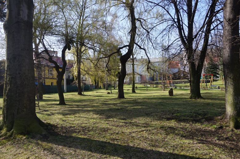 Podpisano umowę na rewitalizację parku miejskiego w Złotym Stoku