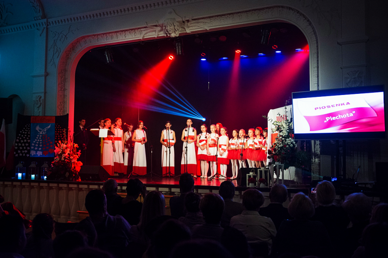 Gminna Akademia Niepodległości w Ziębickim Centrum Kultury