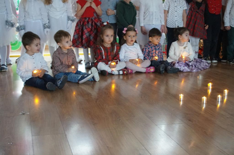 Świąteczne spotkanie w przedszkolu „Bajka” w Złotym Stoku