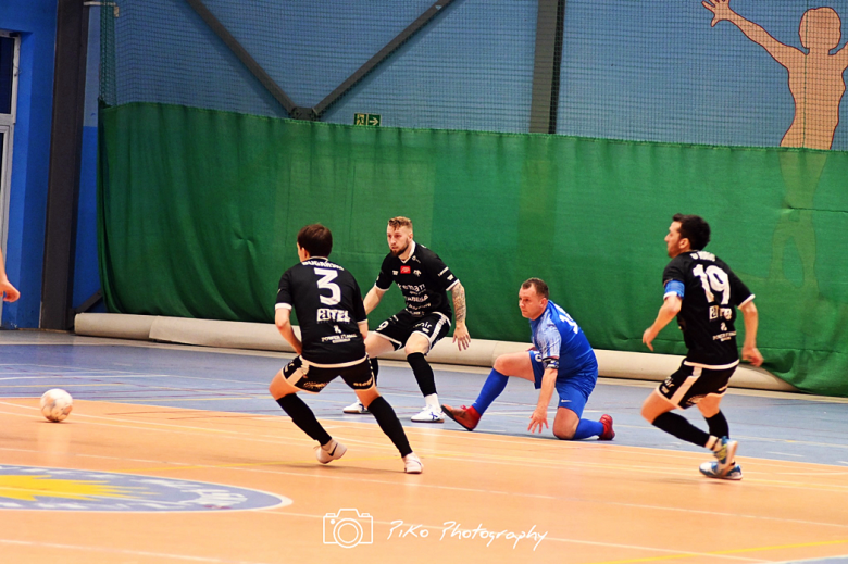 	Futsal Team Ząbkowice Śląskie 4:7 (2:1) Dreman Futsal Komprachcice Opole