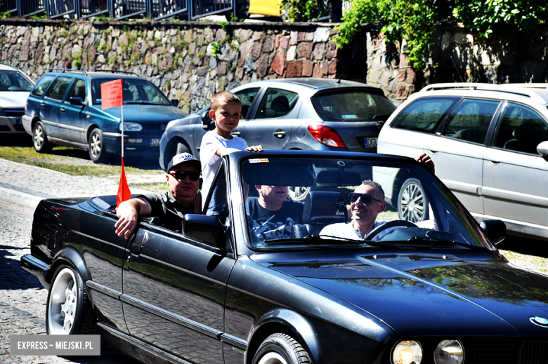 Lud pracujący świętuje. Pierwszomajowy pochód w Srebrnej Górze [foto]