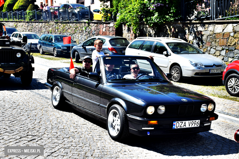 Lud pracujący świętuje. Pierwszomajowy pochód w Srebrnej Górze [foto]