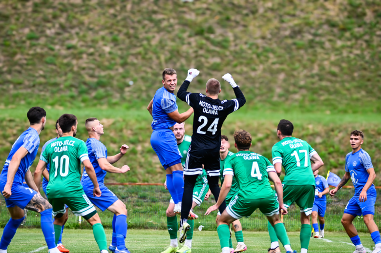 IV liga: Orzeł Ząbkowice Śląskie 1:5 (1:1) Moto-Jelcz Oława