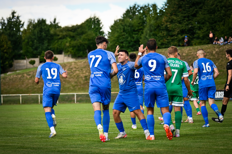 IV liga: Orzeł Ząbkowice Śląskie 1:5 (1:1) Moto-Jelcz Oława