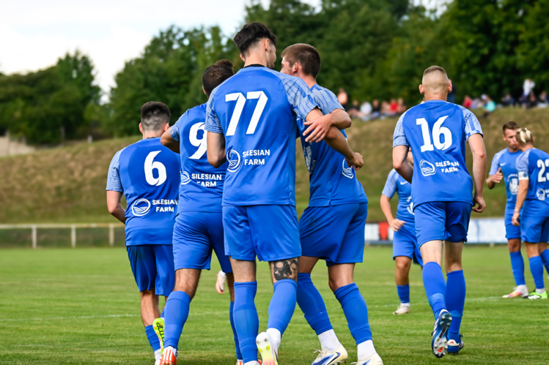 IV liga: Orzeł Ząbkowice Śląskie 1:5 (1:1) Moto-Jelcz Oława