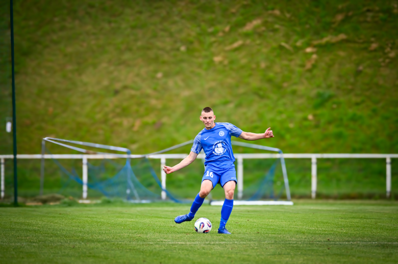 IV liga: Orzeł Ząbkowice Śląskie 1:5 (1:1) Moto-Jelcz Oława