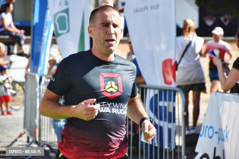 Obcokrajowcy zdominowali 11. edycję Ząbkowickiej Dychy. Na starcie blisko 500 osób [foto]