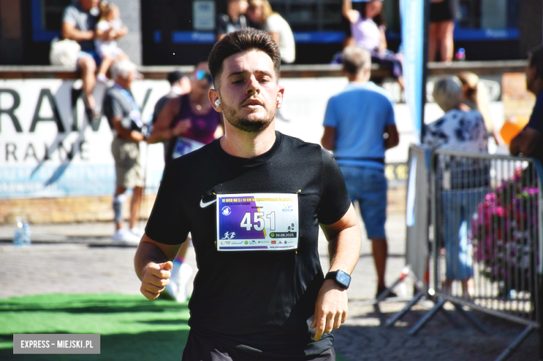 Obcokrajowcy zdominowali 11. edycję Ząbkowickiej Dychy. Na starcie blisko 500 osób [foto]