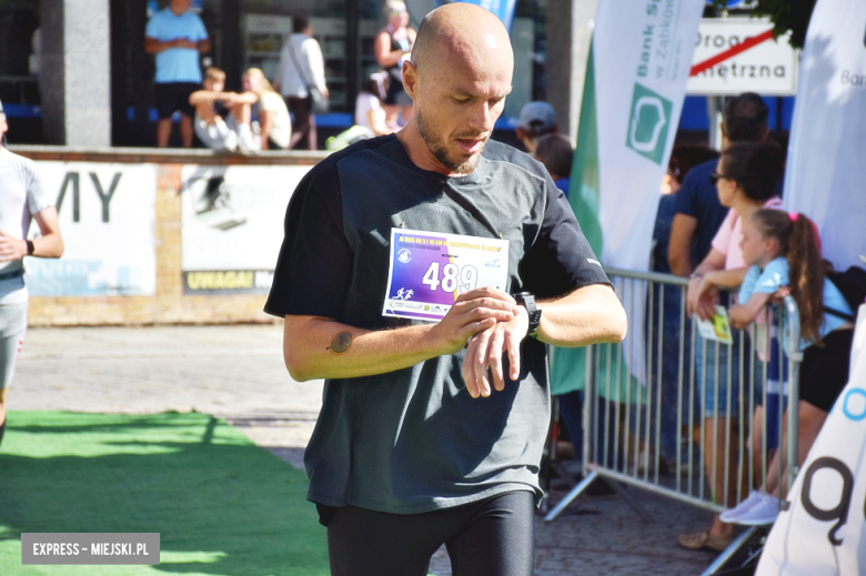 Obcokrajowcy zdominowali 11. edycję Ząbkowickiej Dychy. Na starcie blisko 500 osób [foto]