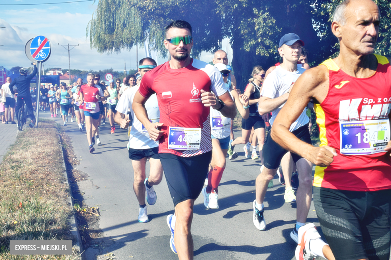 	Obcokrajowcy zdominowali 11. edycję Ząbkowickiej Dychy. Na starcie blisko 500 osób [foto]