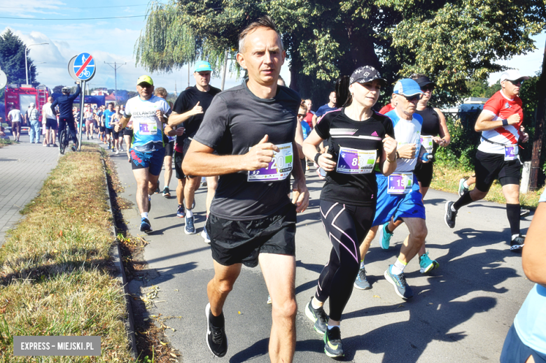 	Obcokrajowcy zdominowali 11. edycję Ząbkowickiej Dychy. Na starcie blisko 500 osób [foto]