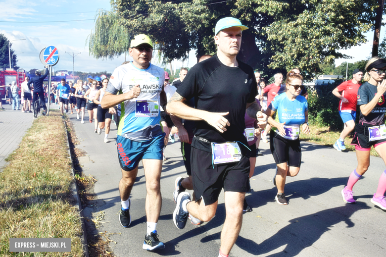 	Obcokrajowcy zdominowali 11. edycję Ząbkowickiej Dychy. Na starcie blisko 500 osób [foto]