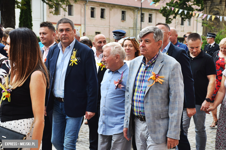 Rolnicy świętowali w Henrykowie. Znamy sołectwo z najładniejszym wieńcem i zasłużonych rolników