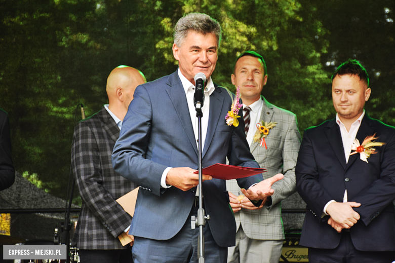 Rolnicy świętowali w Henrykowie. Znamy sołectwo z najładniejszym wieńcem i zasłużonych rolników