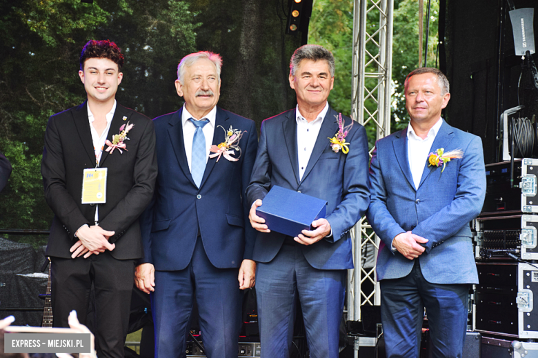 Rolnicy świętowali w Henrykowie. Znamy sołectwo z najładniejszym wieńcem i zasłużonych rolników
