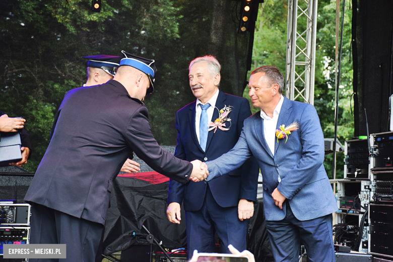 Rolnicy świętowali w Henrykowie. Znamy sołectwo z najładniejszym wieńcem i zasłużonych rolników