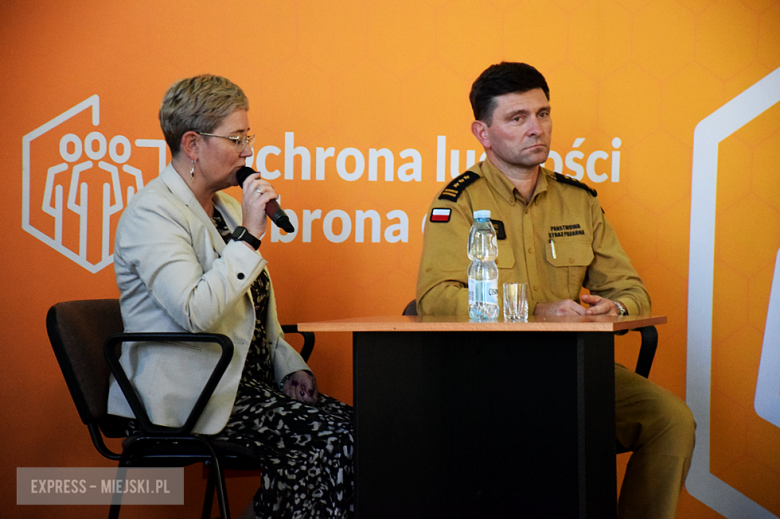 Wojewoda, samorządowcy i przedstawiciele służb o ochronie ludności i obronie cywilnej 