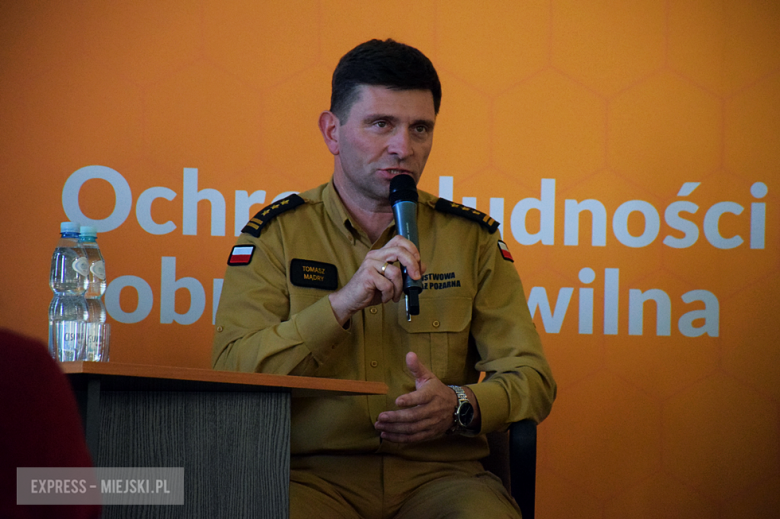 Wojewoda, samorządowcy i przedstawiciele służb o ochronie ludności i obronie cywilnej 