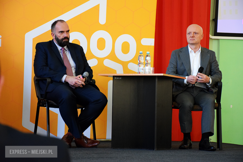 Wojewoda, samorządowcy i przedstawiciele służb o ochronie ludności i obronie cywilnej 