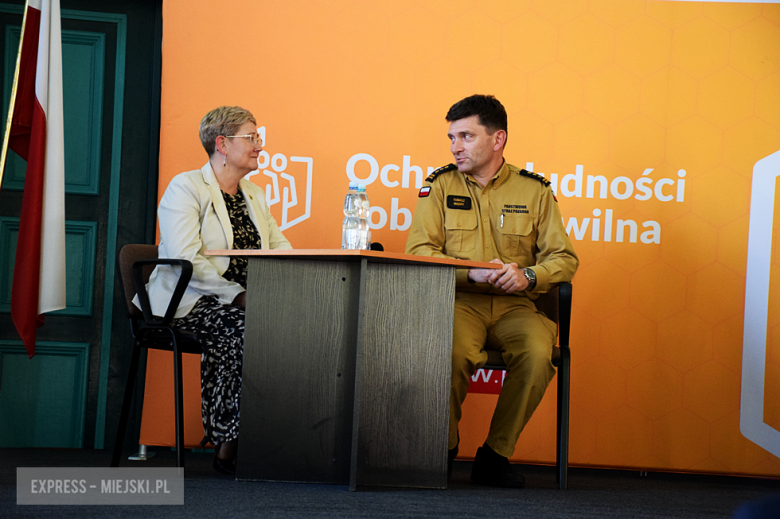 Wojewoda, samorządowcy i przedstawiciele służb o ochronie ludności i obronie cywilnej 